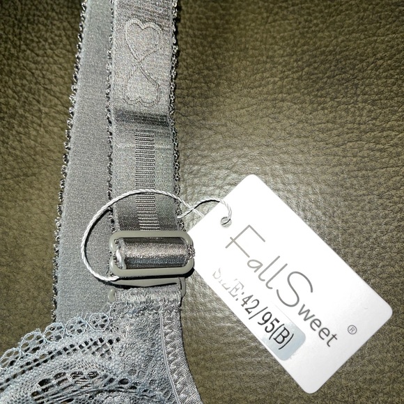 FallSweet padded push up bra NWT gray 42B - Picture 2 of 7